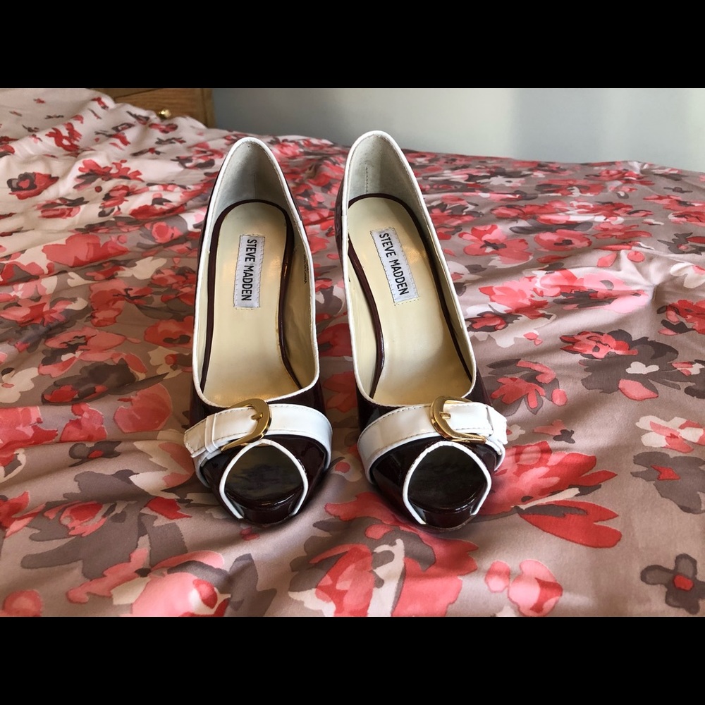 Steve Madden Oxblood Red Platform Pump size 6.5